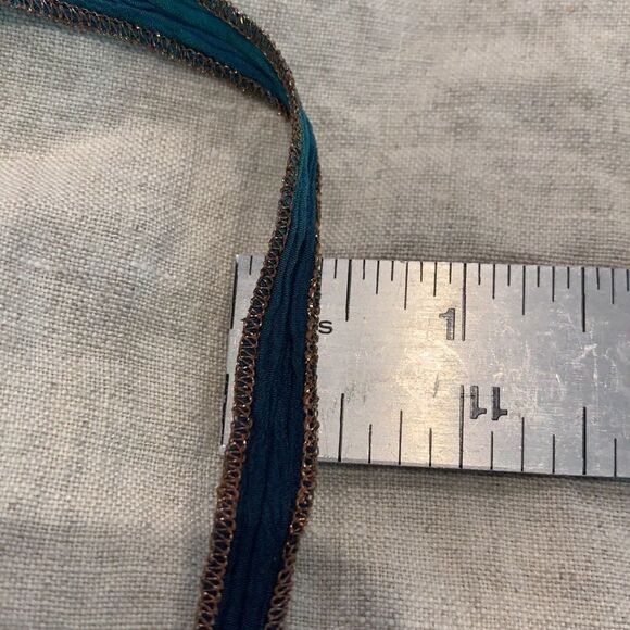 Ombré Silk Wrist Wrap - Picture 6 of 6